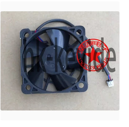 1PCS UDQF4GH52 Cooling Fan DC4.5V 0.04A 4CM