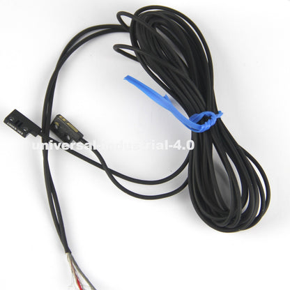new Omron E3C-S30T E3CS30T Photoelectric Switch Sensor