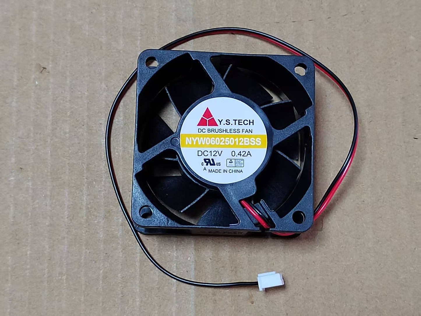 new For Y.S.TECH 6025 NYW06025012BSS DC12V 0.42A 6CM 2pin cooling fan
