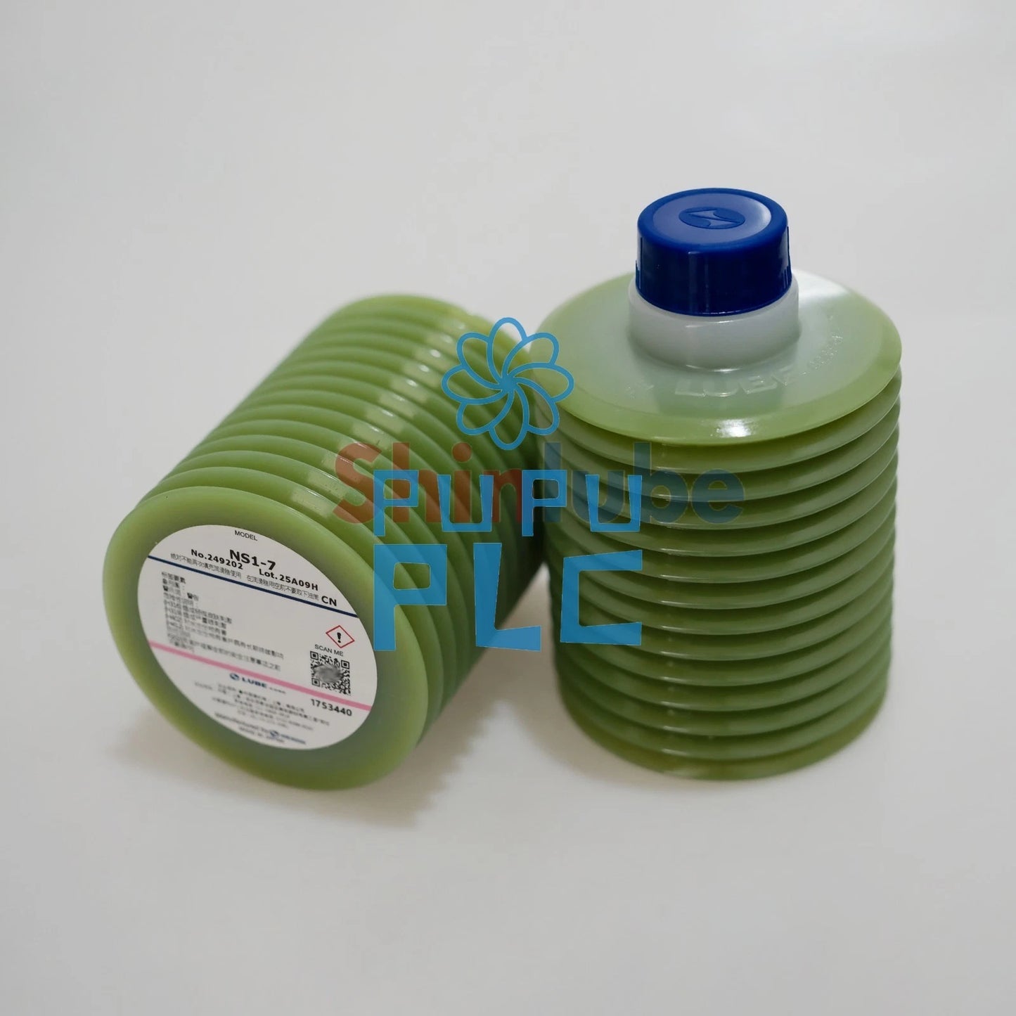 1Pcs NISSEI LUBE CORP NS1-7 249202 Grease Cartridge (700g)