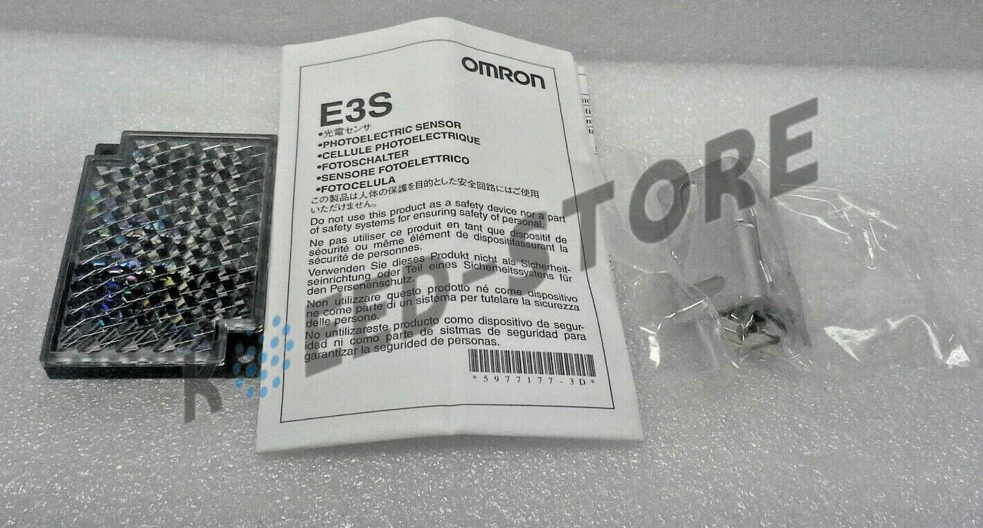1PCS E3SRS30B430 Omron E3S-RS30B4-30 Photoelectric Switch
