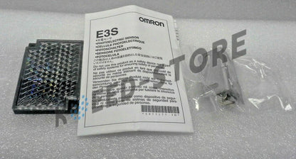 1PCS E3SRS30B430 Omron E3S-RS30B4-30 Photoelectric Switch