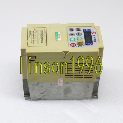 Used Shihlin Frequency Converter SS-021-0.75K-D - SHIHLIN