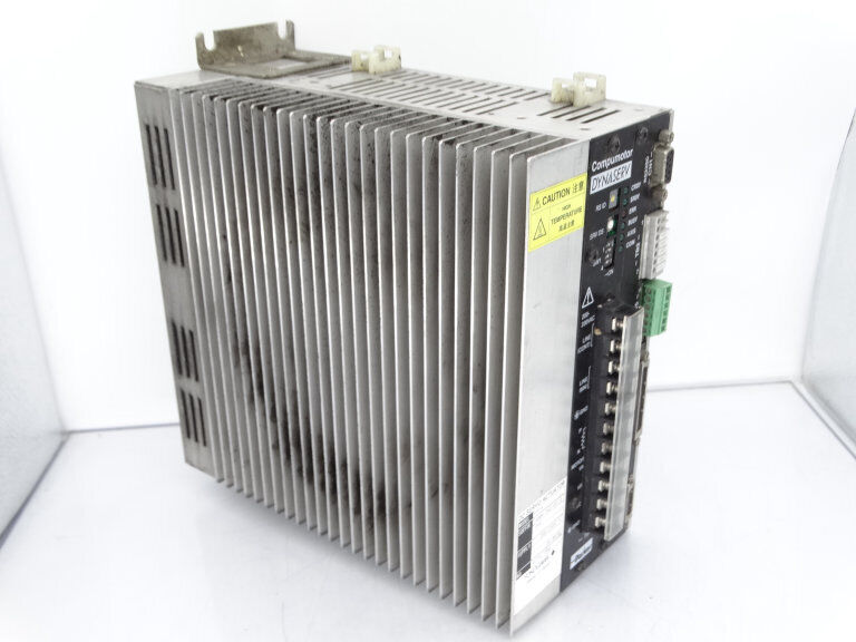 YOKOGAWA UR1A-400N-1KD-2X1 SERVO DRIVE - YOKOGAWA