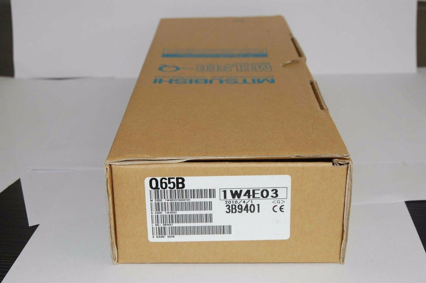 Mitsubishi Q65B PLC Module 1PC IN BOX - MITSUBISHI