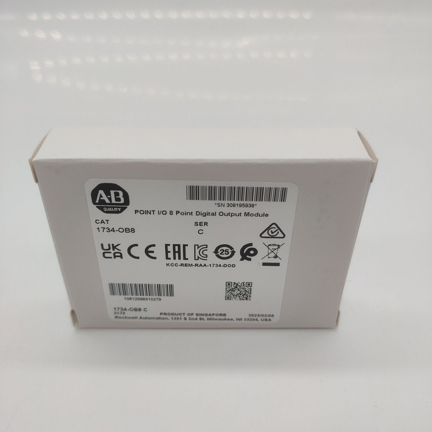 1734OB8 Allen-Bradle 8-Point Digital Output Module - ALLEN-BRADLE