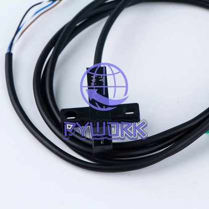 SUNX--PM-T44 Panasonic Photoelectric switch sensor PM-T44 10PCS