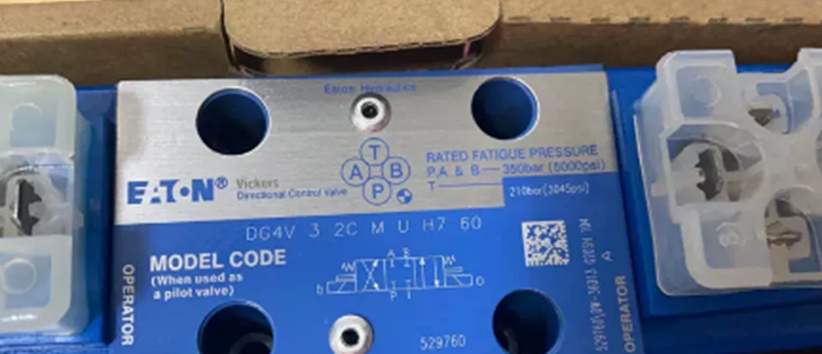 Eaton Moeller DG4V-3-2C hydraulic valve - EATON MOELLER