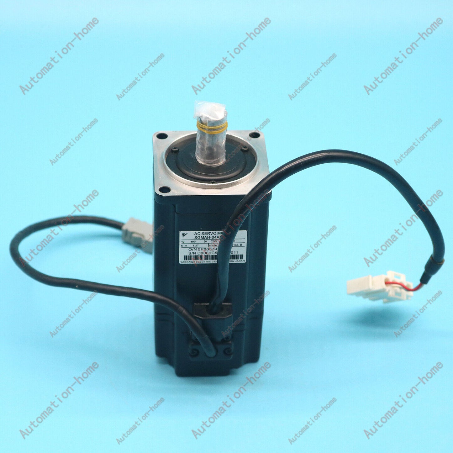 new SGMAH-04AAA41 Yaskawa Servo Motor In box Spot Stocks - YASKAWA