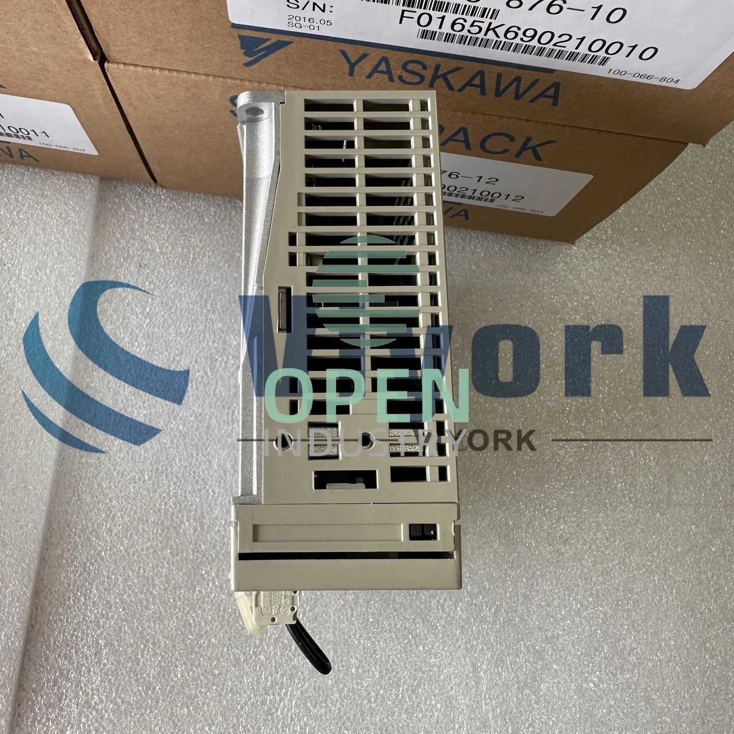 1PCS Yaskawa SGDH-01AE SERVO DRIVE 200-230V IN 0-230V 100W