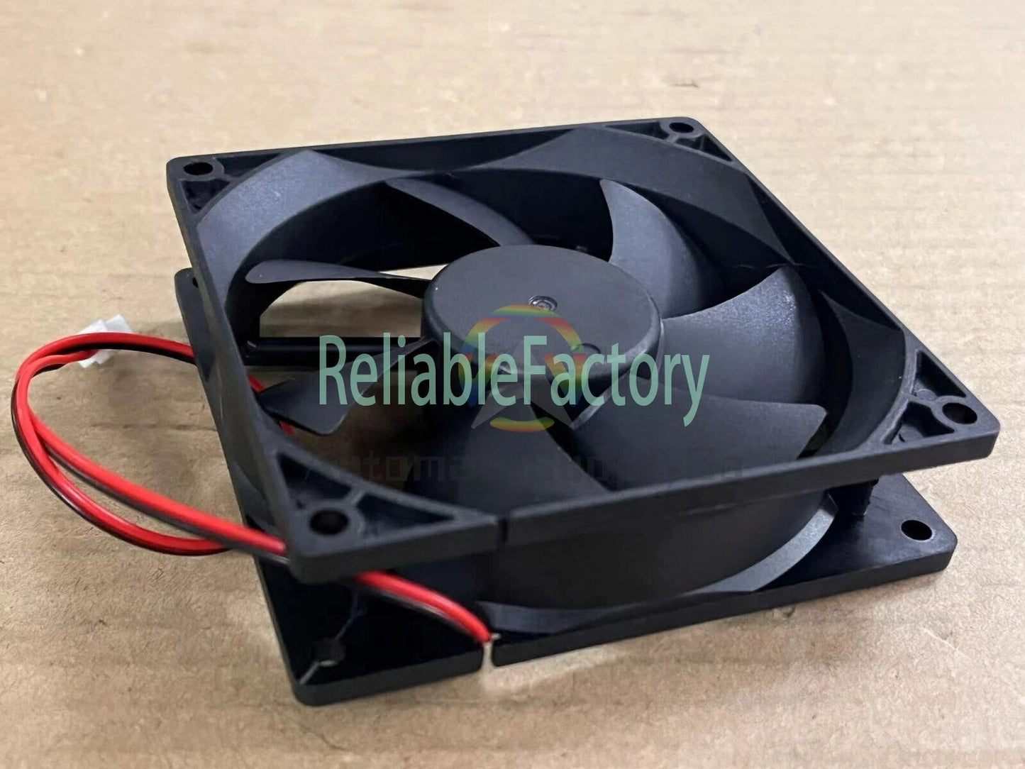 1pc Y.L FAN D90BL-12 Double ball fan 2pin 12V 0.14A 1.68W 90*90*25MM