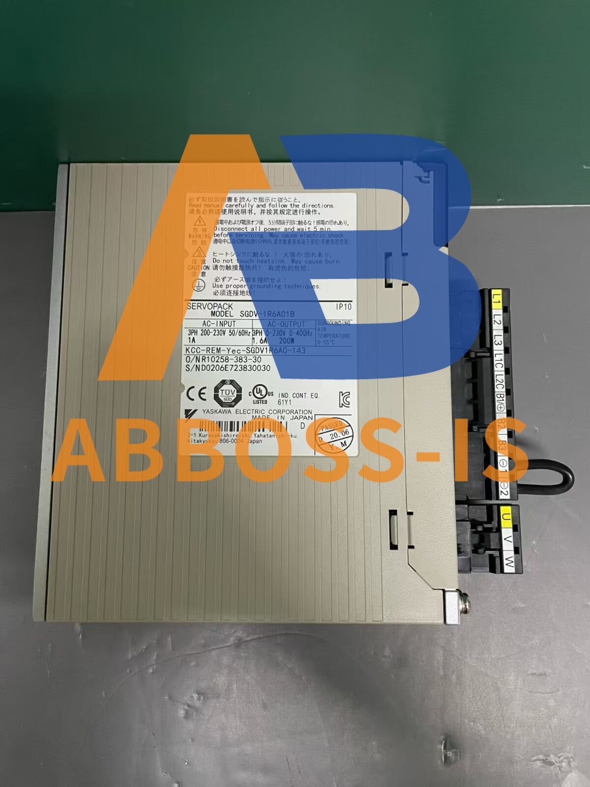 new 1PC Yaskawa SGDV-1R6A01B SGDV1R6A01B Servo Drive In Box ping