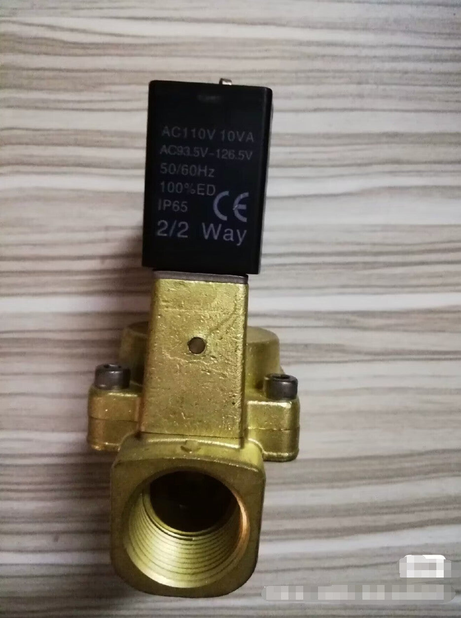 1PCS AirTAC 2W20020C 2W200-20 110VAC Solenoid Valve Free Ship