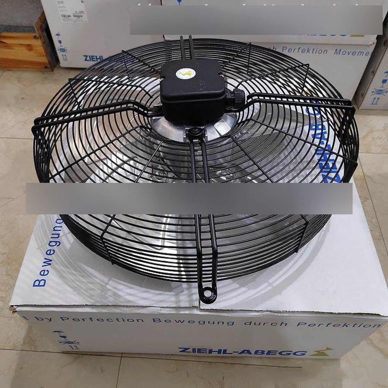 new 1PCS ZIEHL-ABEGG Fan FL050-VDK.4I.V5P equipment cooling fan AC400V