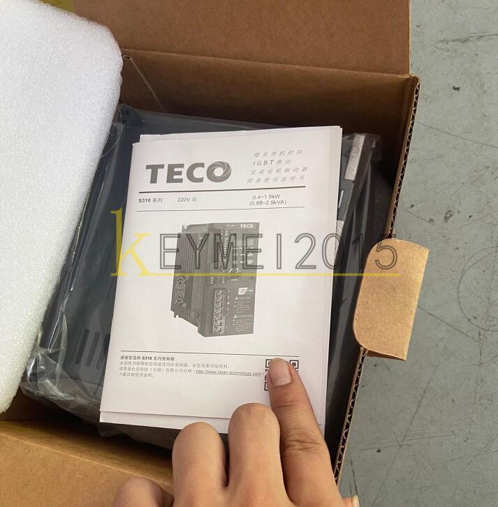 new 1PCS  TECO S310-2P5-H1DC Inverter 220V 0.4KW TECO