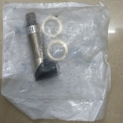 ONE SICK Photoelectric Switch VL18-4P3340 - ONE SICK