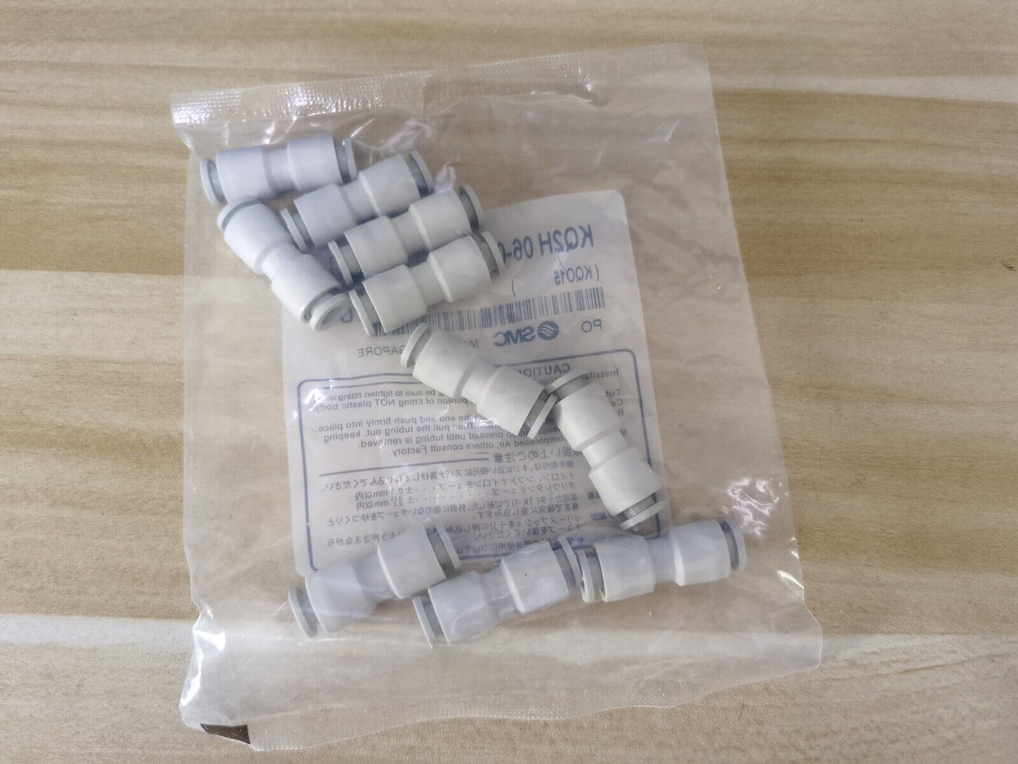 1Bag/10pcs SMC KQ2H06-00 Fittings Free Shipping