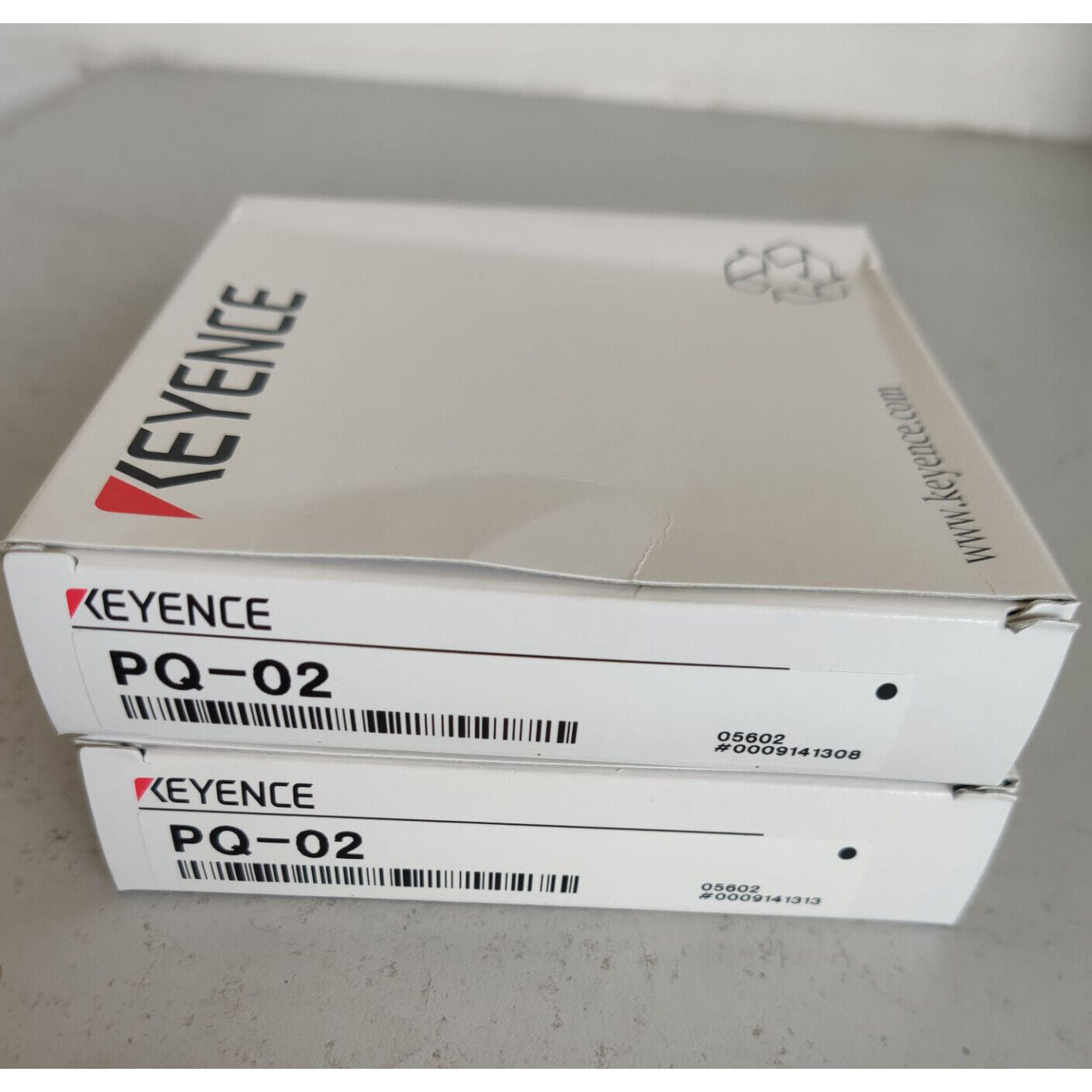 KEYENCE PQ-02 Photoelectric Sensor - KEYENCE
