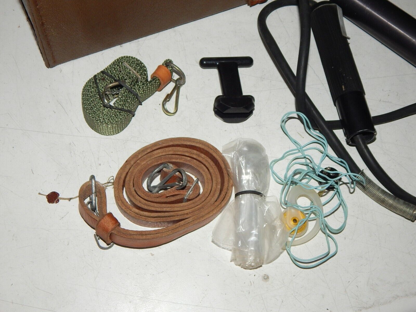 Used X-ray Radiometer DP-75 Geiger Counter Radiation Meter - RADIOMETER