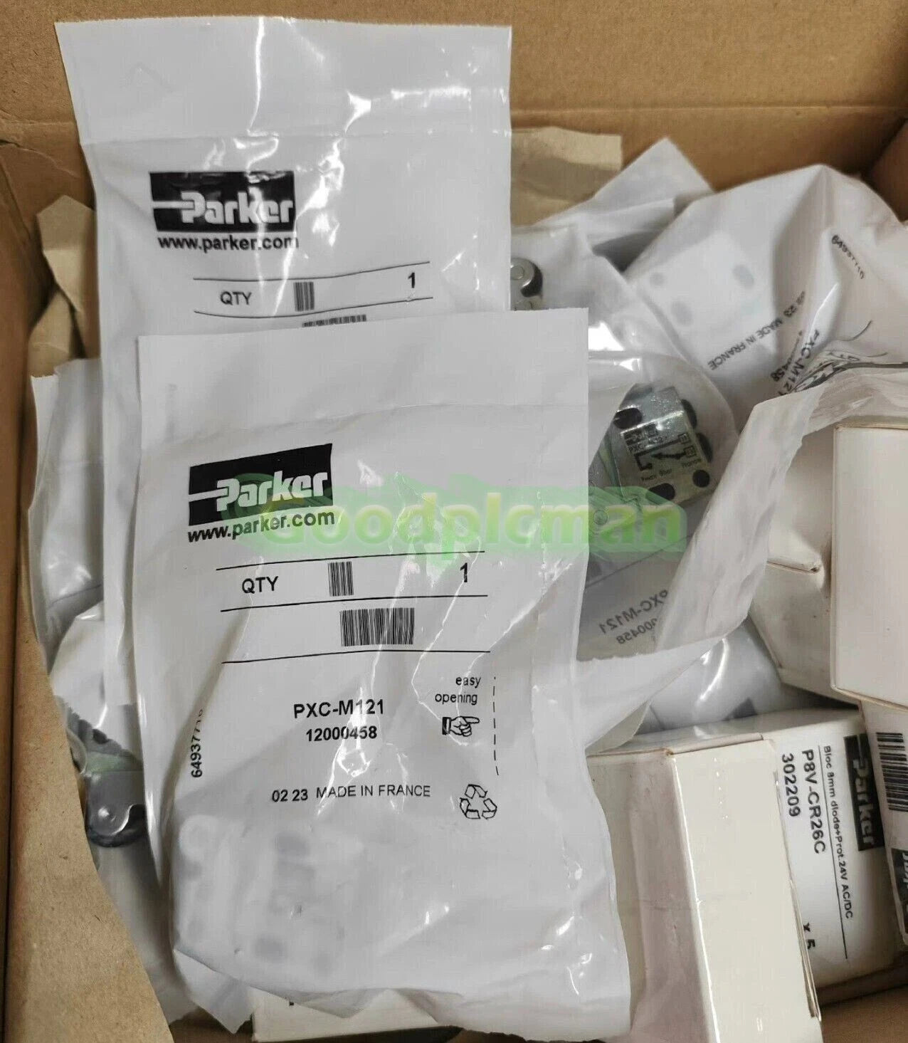 1PC Parker PXC-M121 pneumatic switch PXCM121