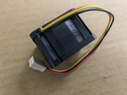 new SANYO 109P0424J3073 4028 4CM 24V 0.18A 3-pin inverter cooling fan