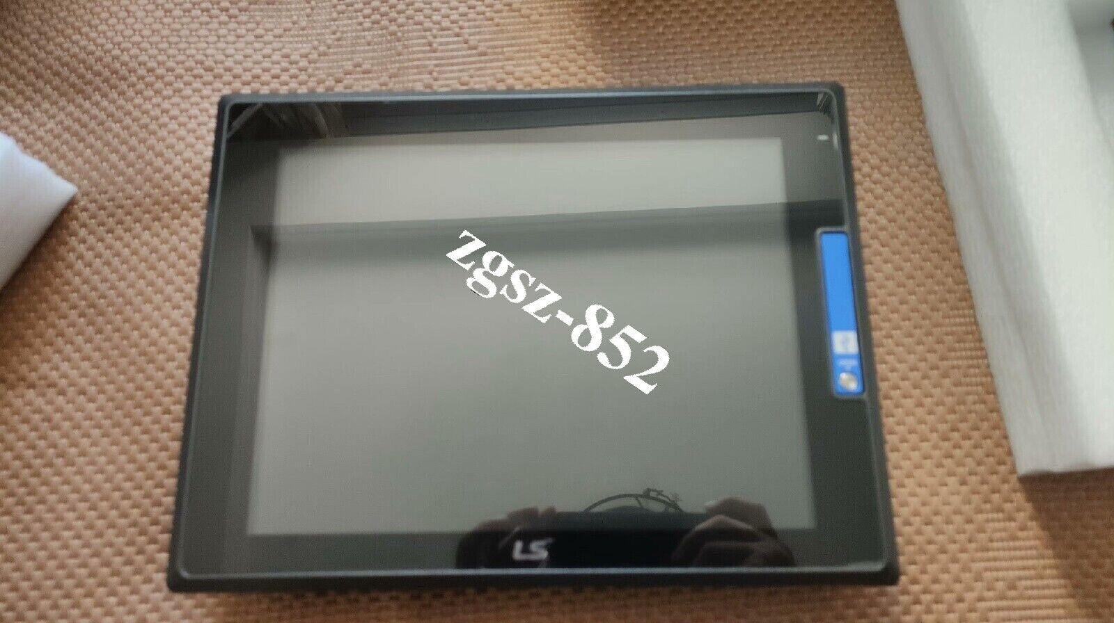 new LS iXP2-1200D Touch Screen Panel   Fast