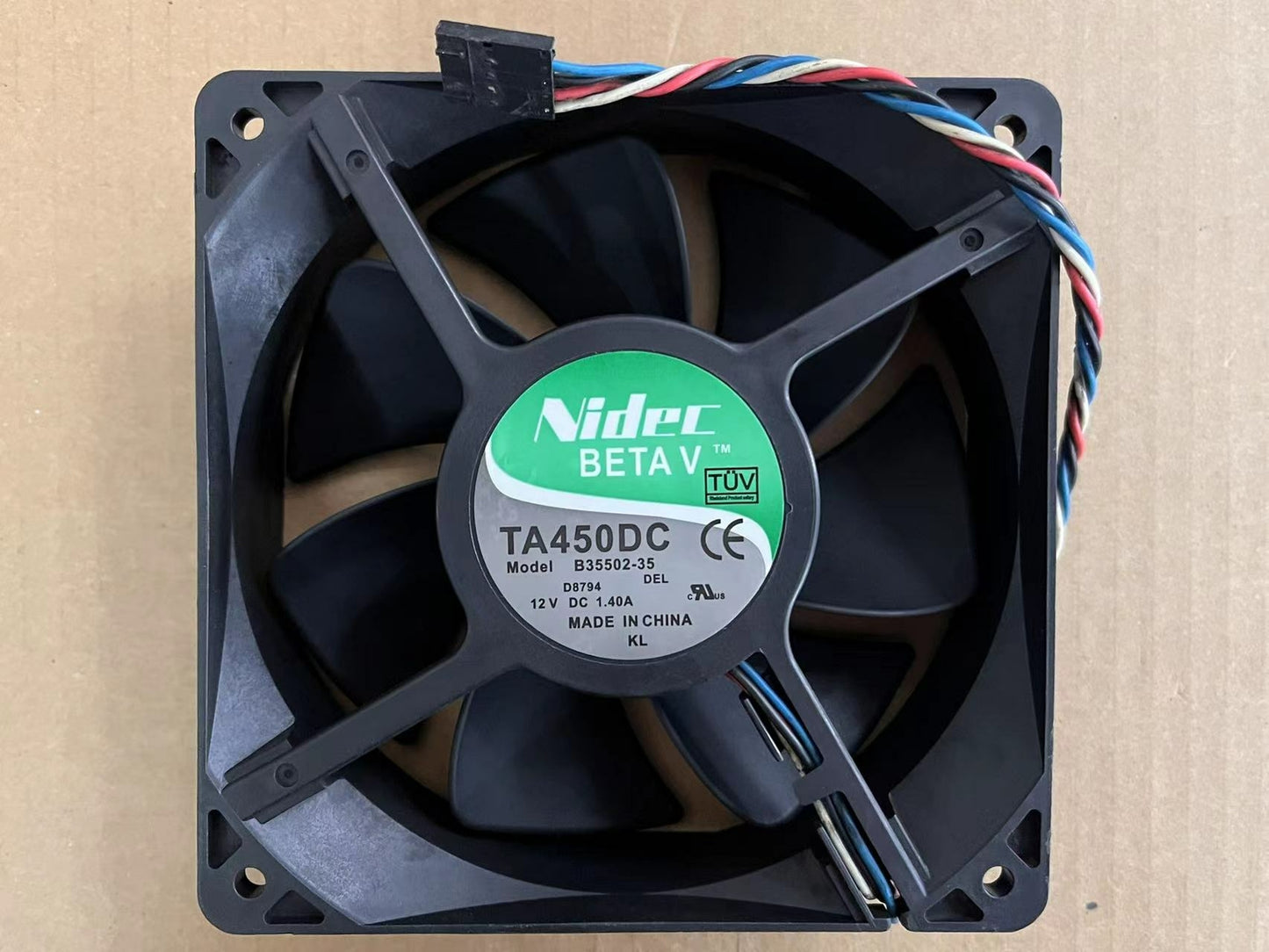 new NIDEC 12CM B35502-35 DC 12V 1.40A 12038 120*120*38mm 4 Wire PWM Cooling Fan