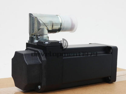 new 1PC B&R 8LSA25.D9060S200-3 servo motor - B&R