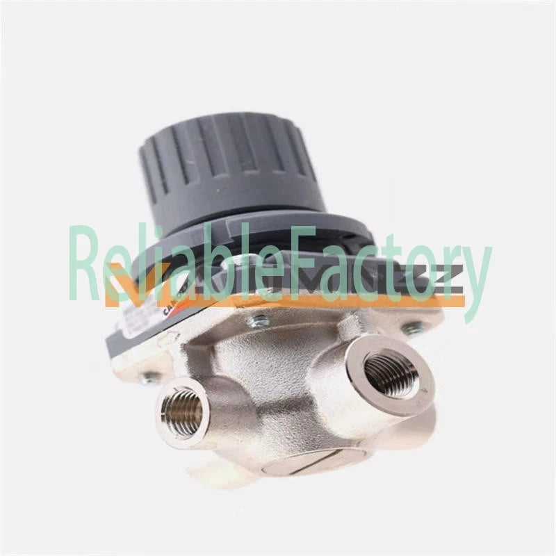 1PC CAMOZZI M008-R00 / M008R00 pressure regulating valve