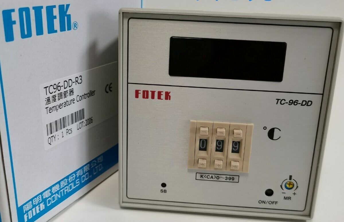 new 1PC  FOTEK Thermostat TC96-DD-R3 In Box