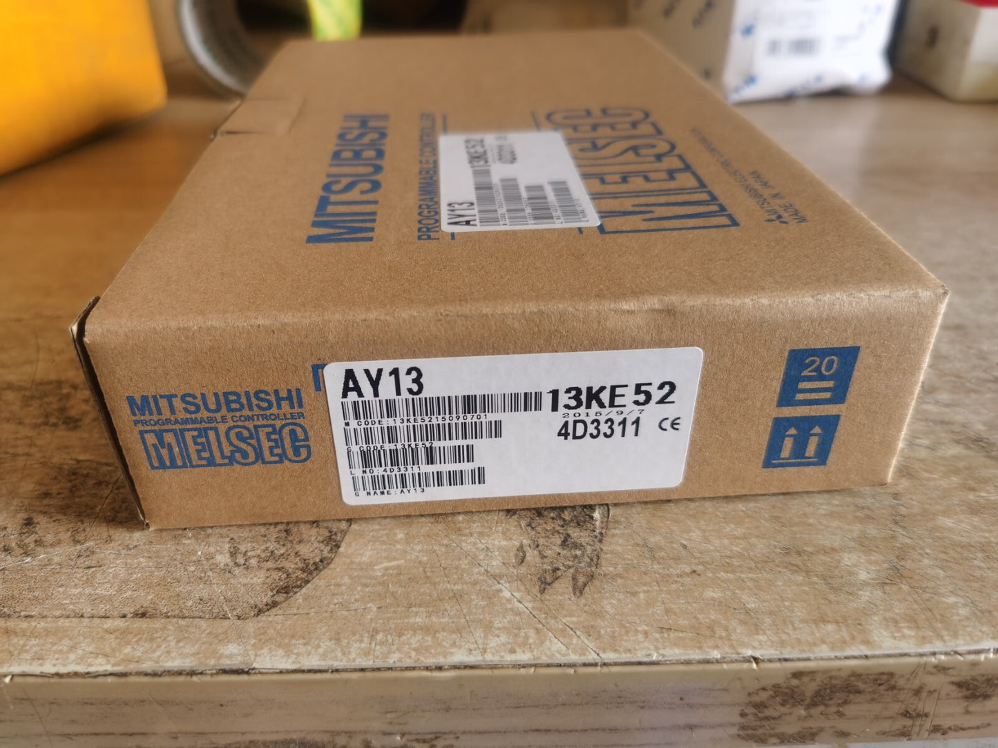 1PCS Mitsubishi PLC AY13 In Box - Free Shipping *TT