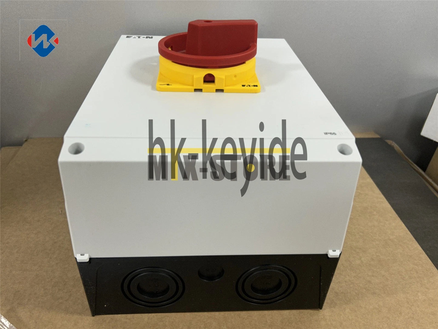 1PCS Eaton Hauptschalter T5-4-15682/I5/SVB