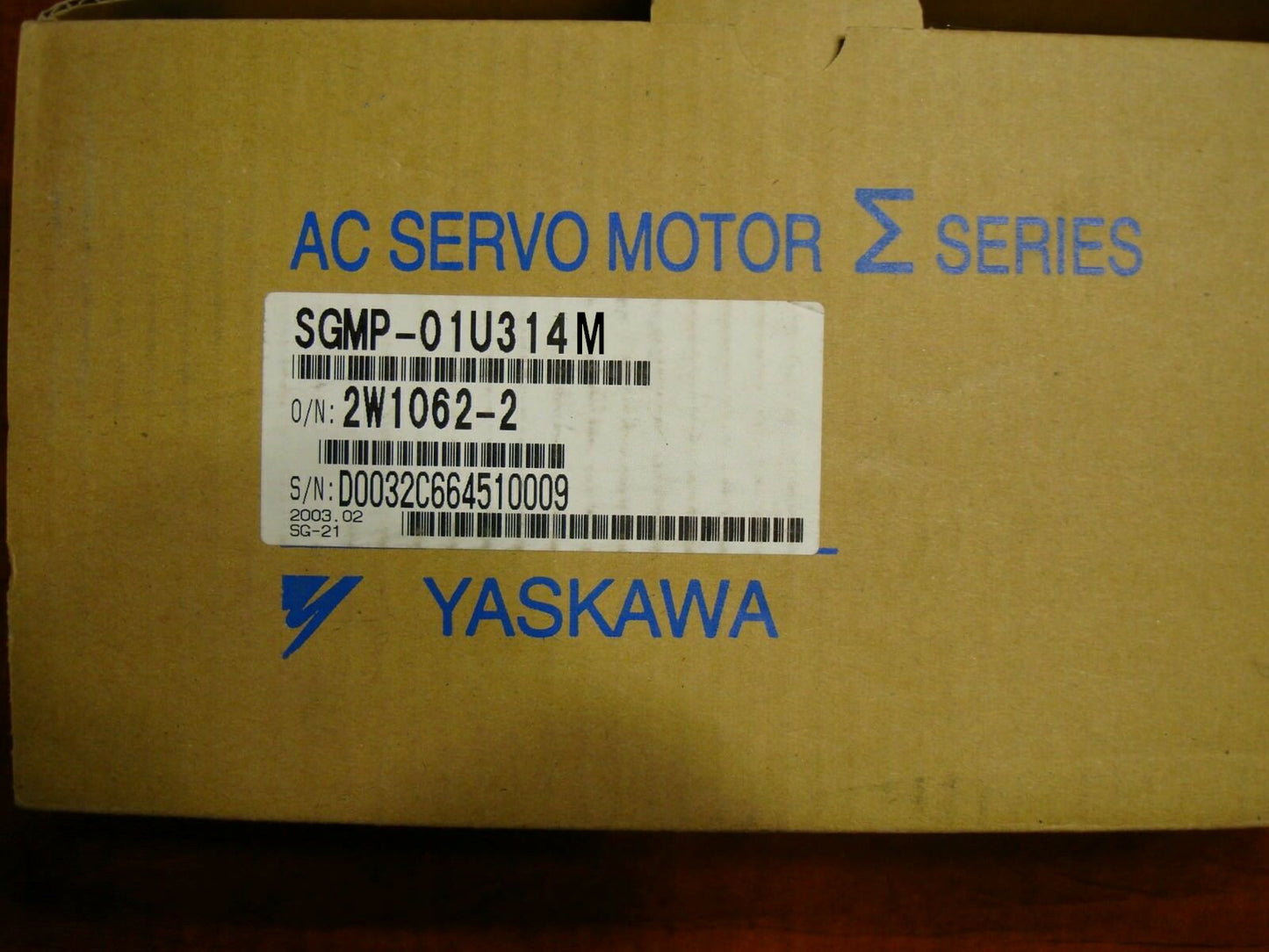 YASKAWA AC SERVO MOTOR SGMP-01U314M
