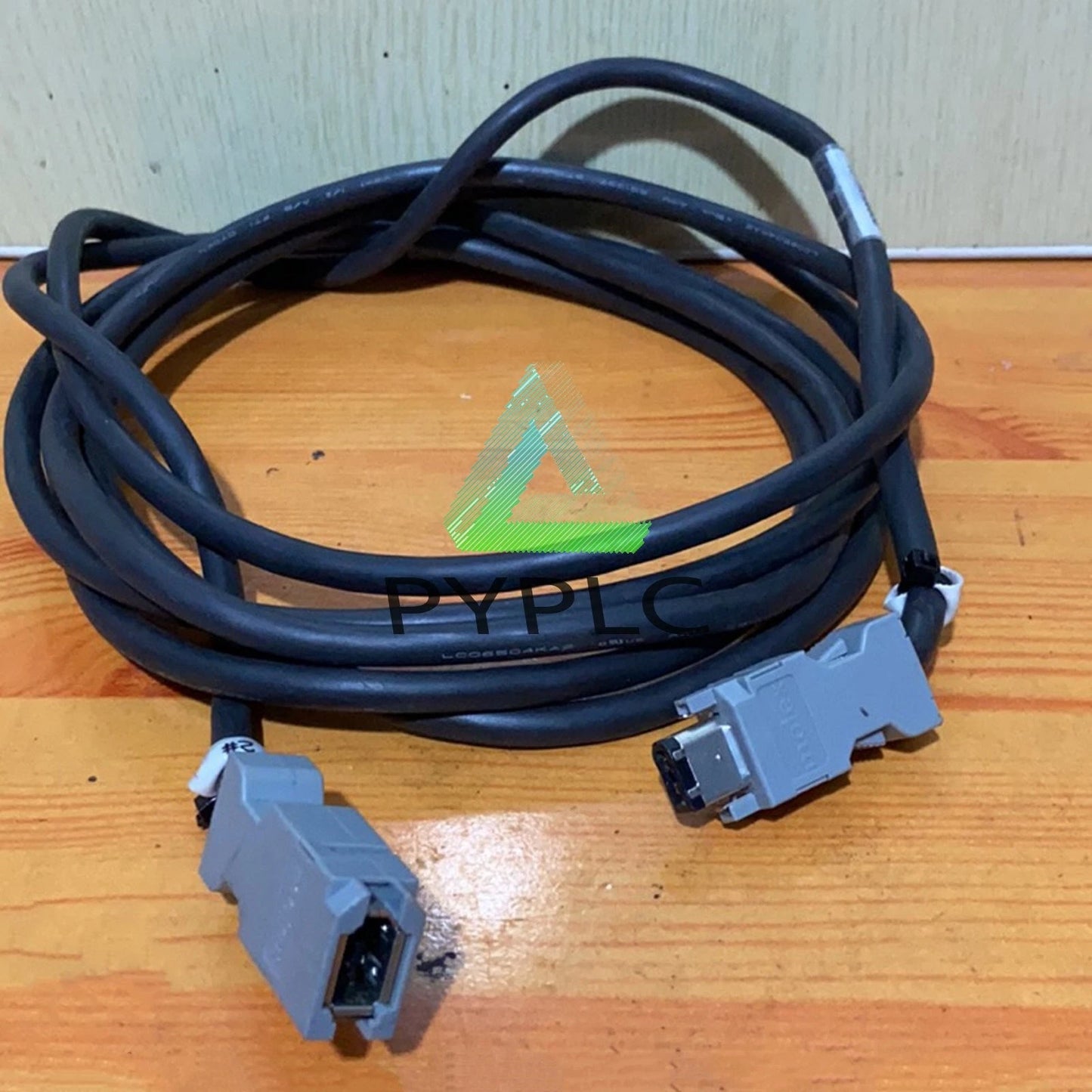1PC CC030VNF-E2 Oriental motor connecting line FAST SHIP#XR