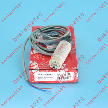 new 1PC CARLO GAVAZZI EC3025TBAPL photoelectric switch sensor In Box SHIP - CARLO GAVAZZONI