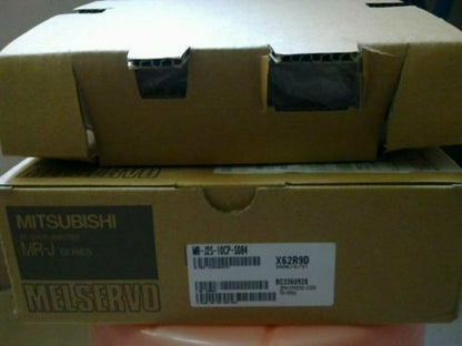 Mitsubishi servo MRJ2S10CPS084 in box, 1 year - MITSUBISHI