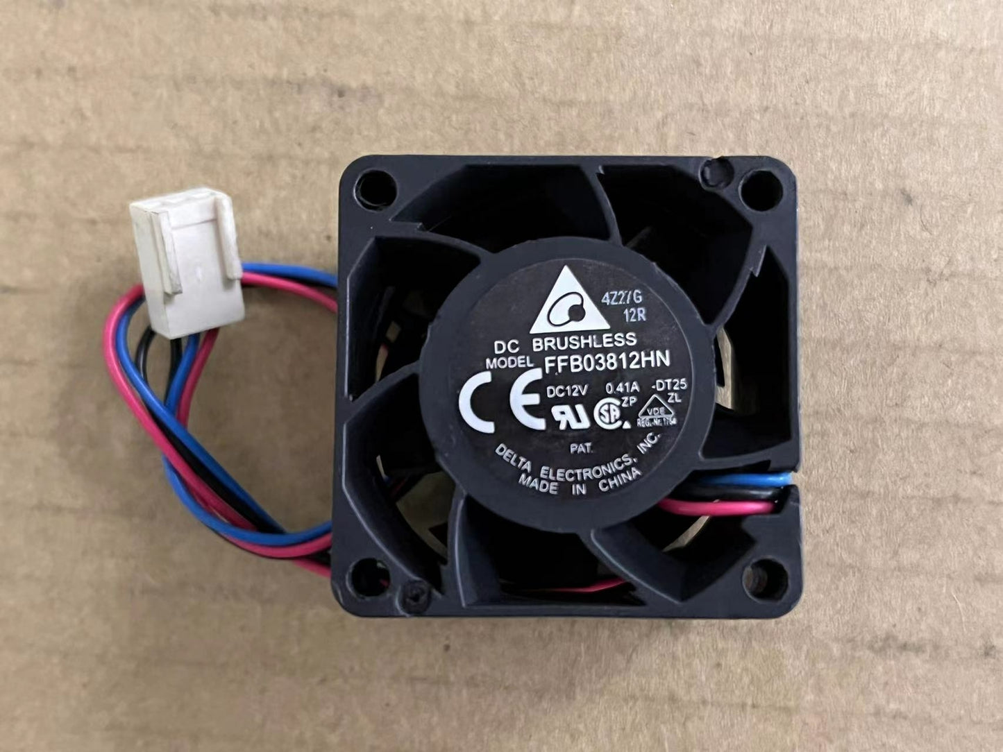 new Delta FFB03812HN 3828 3.8CM 12V 0.41A 3-wire fan