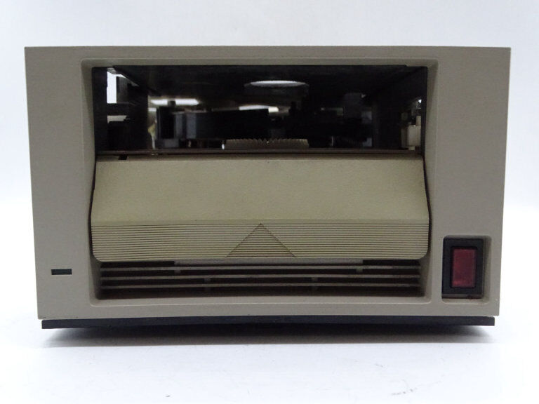 DEC TK50_DRIVE - Powerful Small Form Factor - DEC