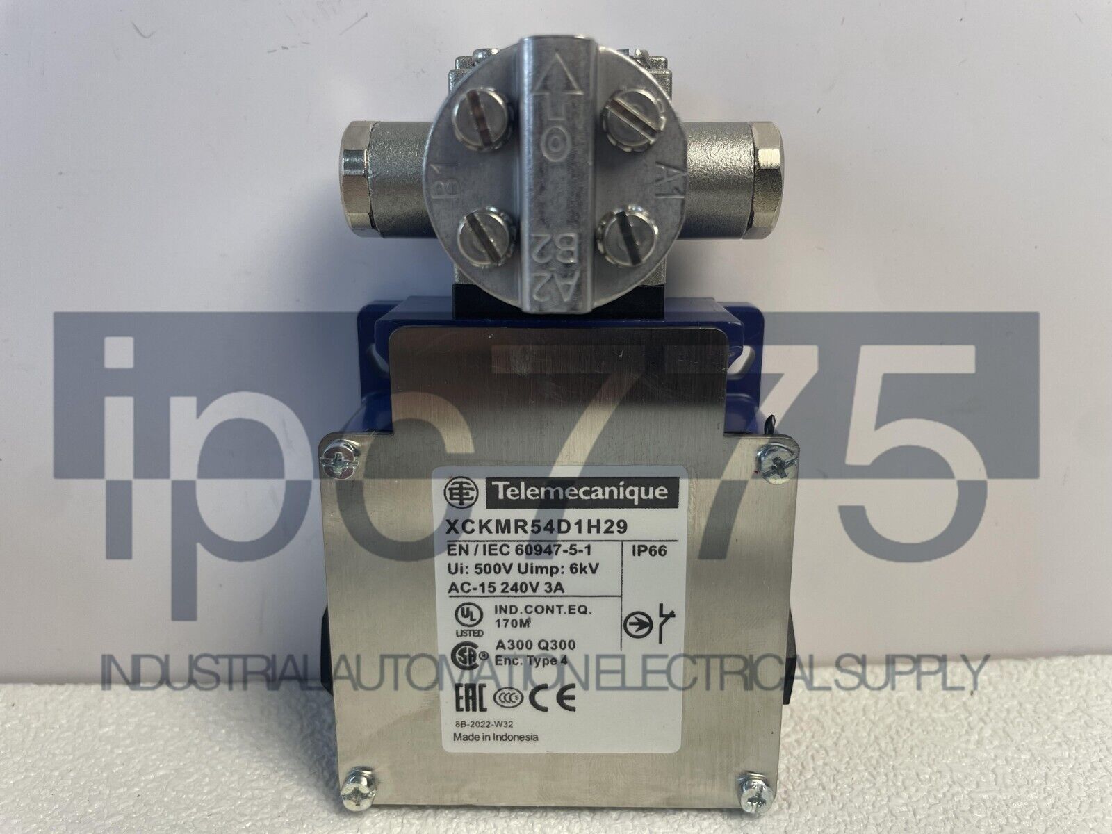 1PC XCKMR54D1H29 Limit Switch - XCKMR