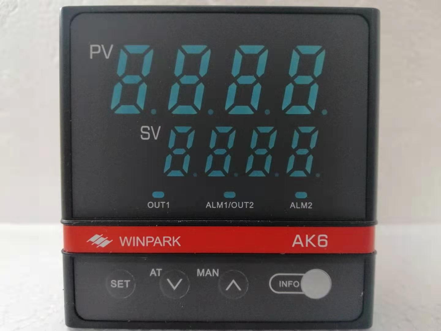 AK6-DPL110-C007R-X PT100 Dividing Temperature Regulator