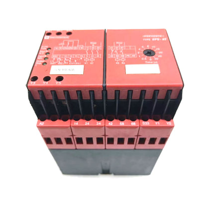 new 1PC Schneider XPSAT5110 Safety Relay ping XPS-AT5110 - SCHNEIDER