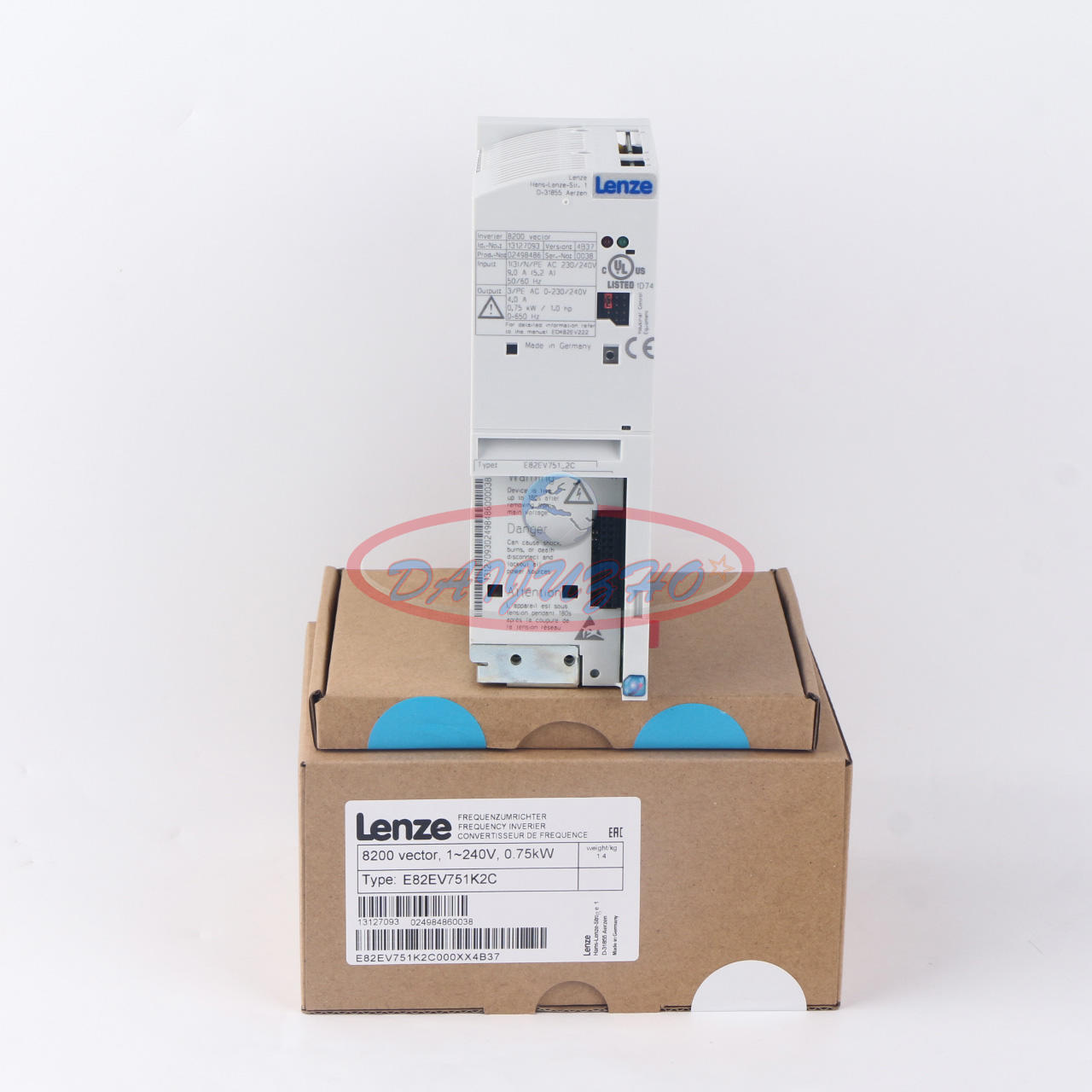 ONE Lenze E82EV751K2C Inverter - LENZE