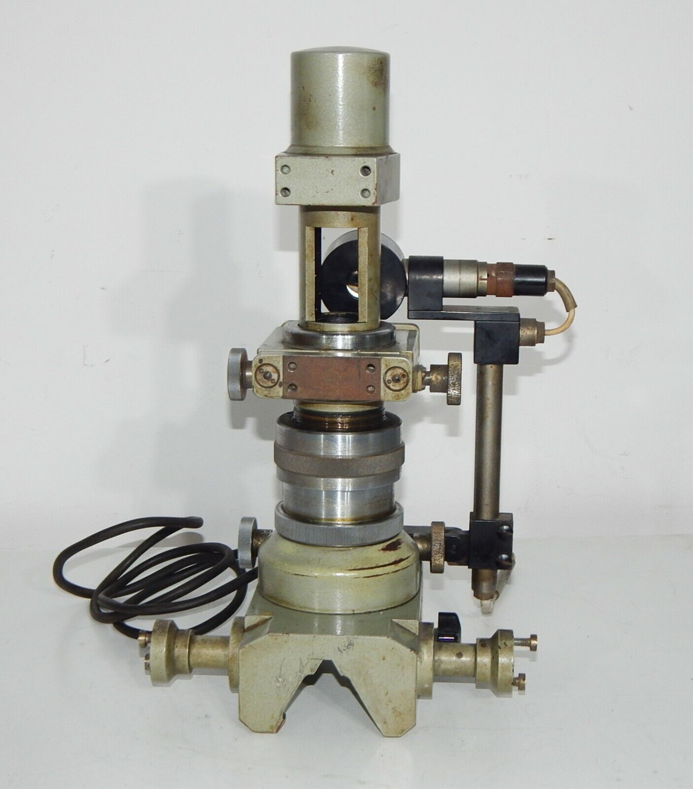 used Measuring device used for various measurements in laboratory and industrial settings with high precision measurements zeiss jena model - CARL ZEISS JENA