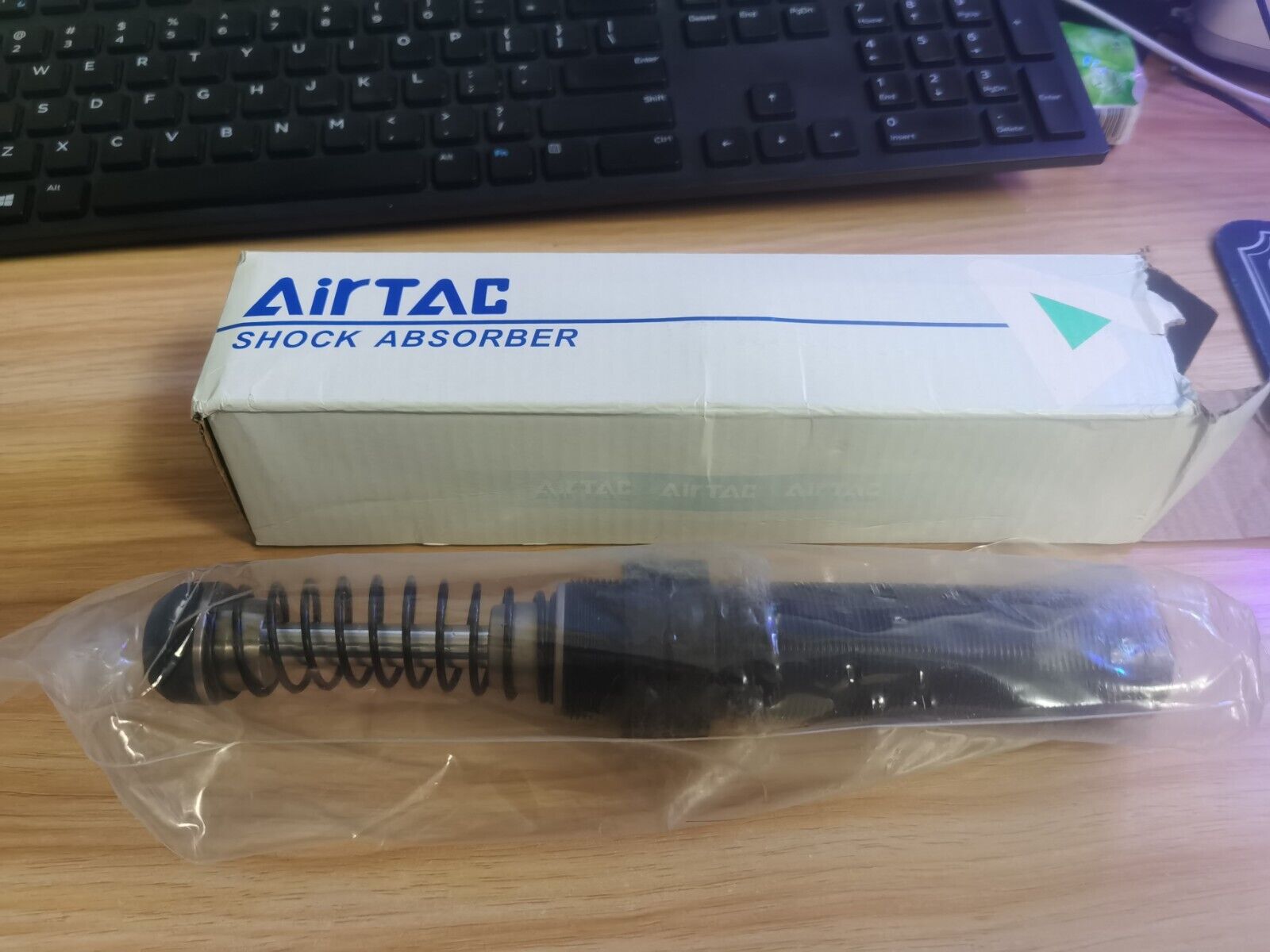 new 1PCS  AirTAC ACJ3350  Shock Absorber