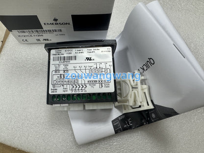 new 1pcs ones DIXELL Temperature Controller IC121CX-11200