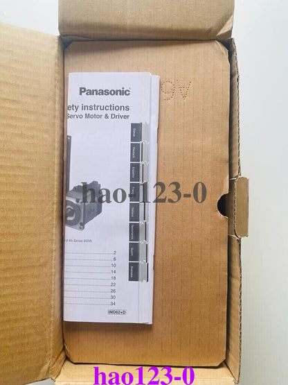 1PC Panasonic MSMD082P1S Servo Motor New In Box - PANASONIC