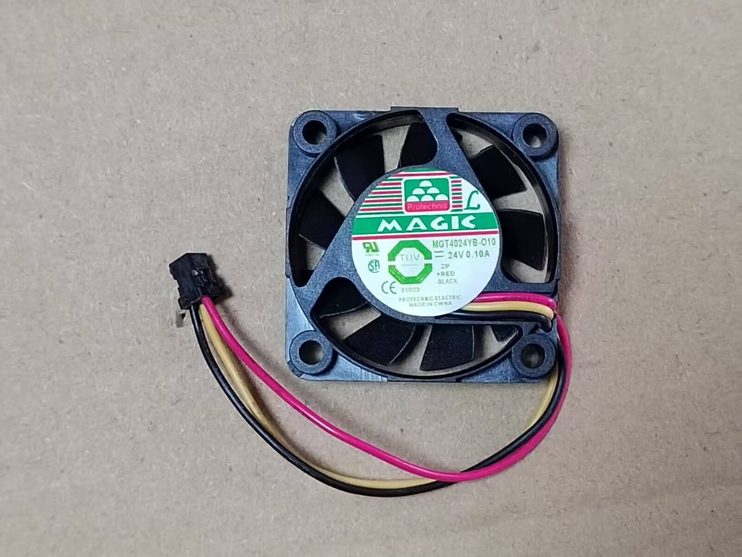 new 1PC MAGIC MGT4024YB-O10 4010 4CM 24V 0.10A 3-Wire Quiet Inverter Cooling Fan