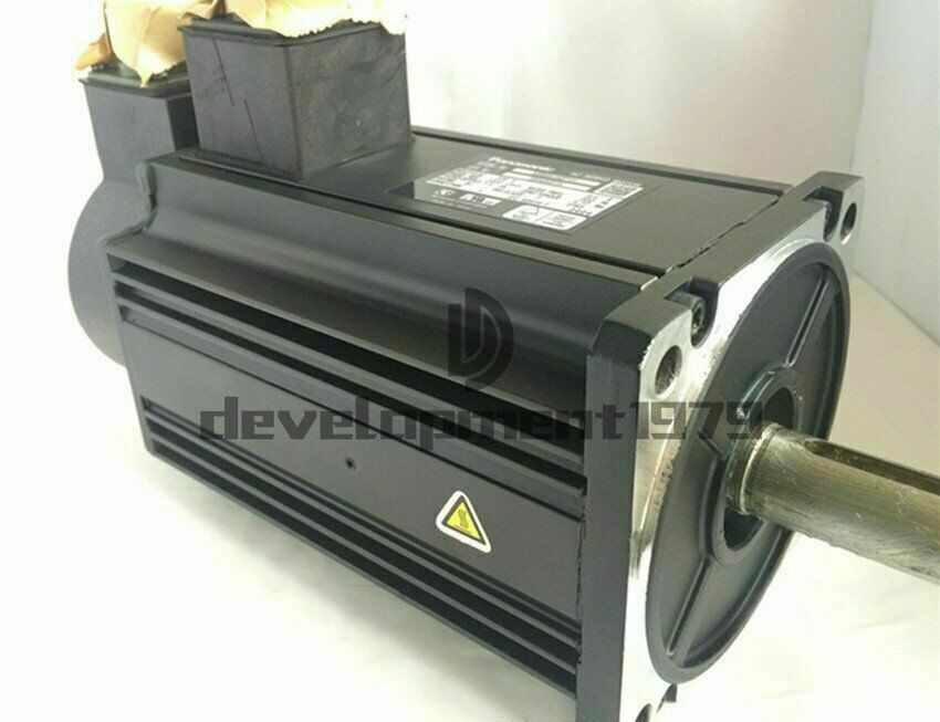 new ONE Panasonic AC Servo Motor MSMA152P1H - PANASONIC