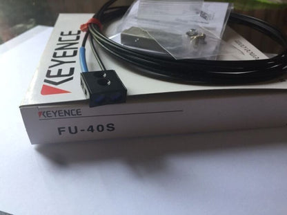 One KEYENCE FU-40S FU40S Fiber Optic Sensors  Free Shipping