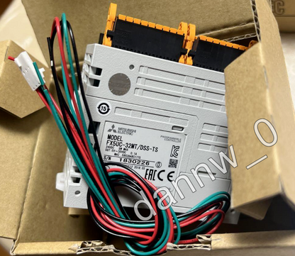MITSUBISHI FX5UC-32MT/DSS-TS programmable controller - MITSUBISHI
